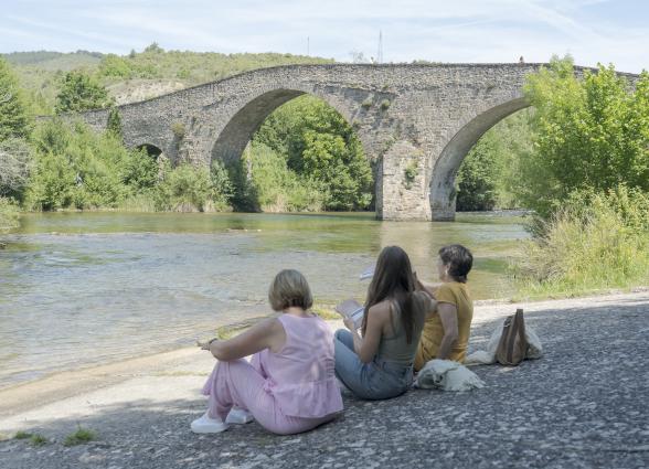 Tres participantes de la ex