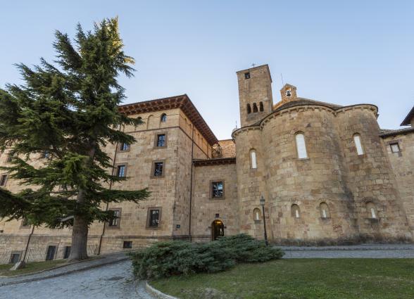 Leyreko Salbatzailearen monasterioa