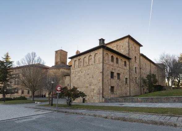 Leyreko Salbatzailearen monasterioa