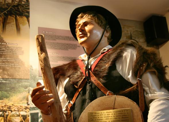 Museo de la Almadía | Figura