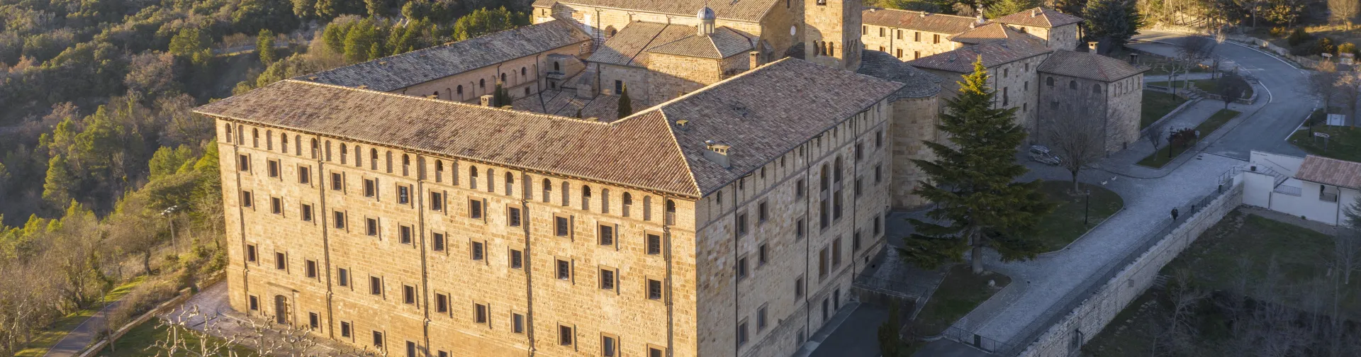 Leyreko Salbatzailearen monasterioa