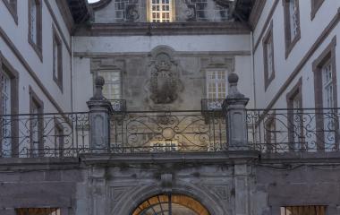 Palacio Arizkunenea de Elizondo de frente.