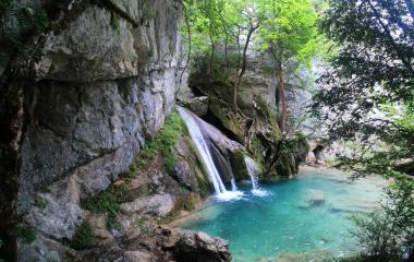 Valle de Belagua y Reserva Natural de Larra | Cascada de Belabarce